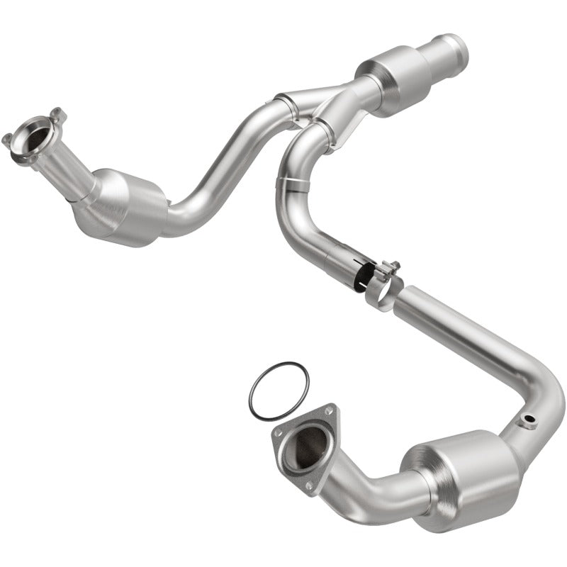 MagnaFlow 11-15 GMC Yukon 6.2L Direct Fit Converter