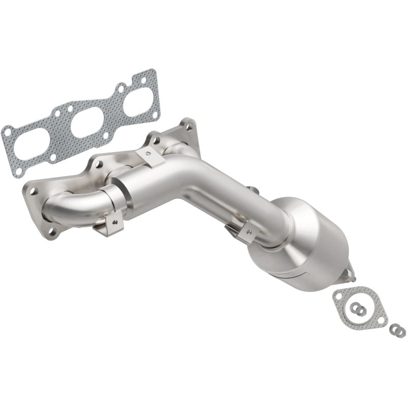 MagnaFlow Direct Fit Catalytic Converter 10-12 Hyundai Genesis 3.8L