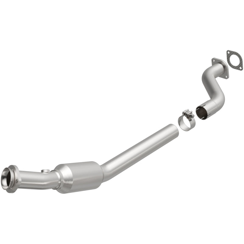 MagnaFlow Direct Fit Catalytic Converter 2005-2006 Pontiac GTO 6.0L Underbody
