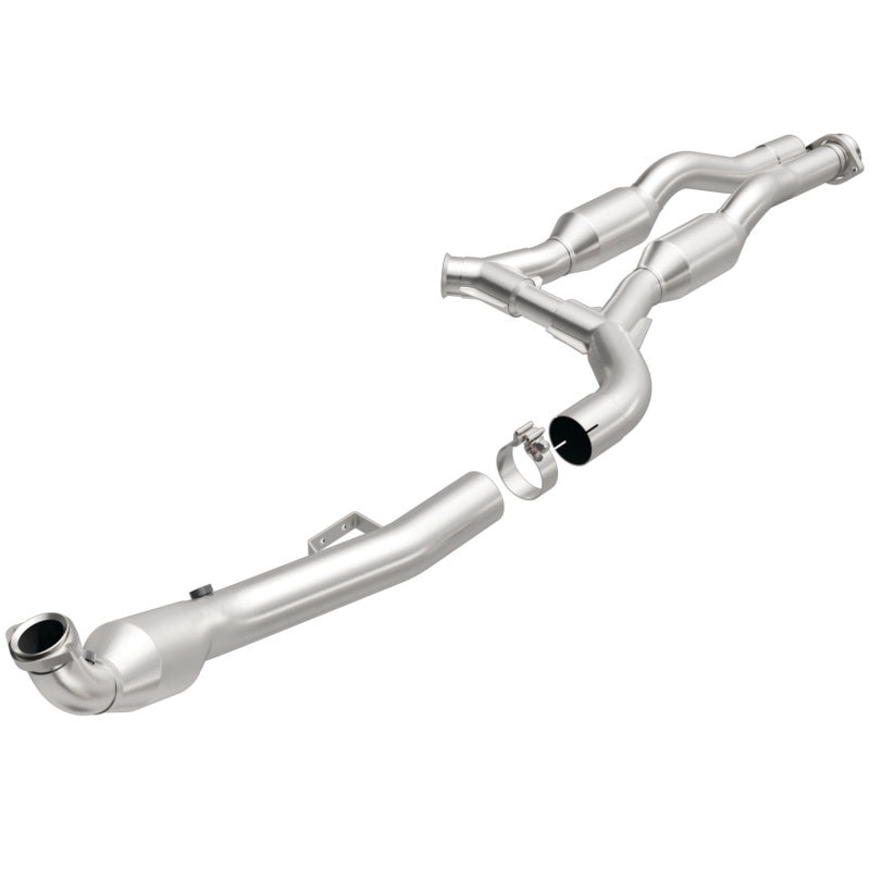 MagnaFlow Direct Fit Catalytic Converter D/S 03-06 Mercedes E55 AMG