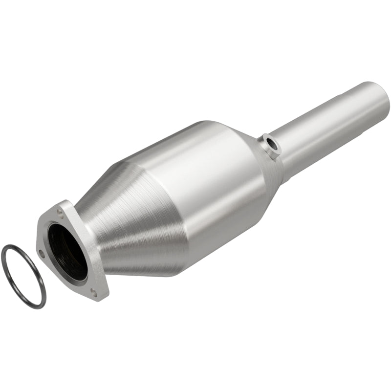 MagnaFlow 96-98 Volkswagen Golf 2.8L Direct Fit Converter