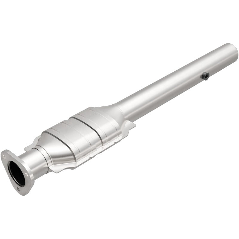 MagnaFlow Direct Fit Catalytic Converter 1999 Ford E250 5.4L