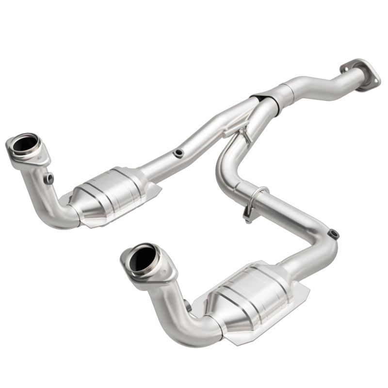 MagnaFlow Direct Fit Catalytic Converter 07 Jeep Liberty 3.7L OEM