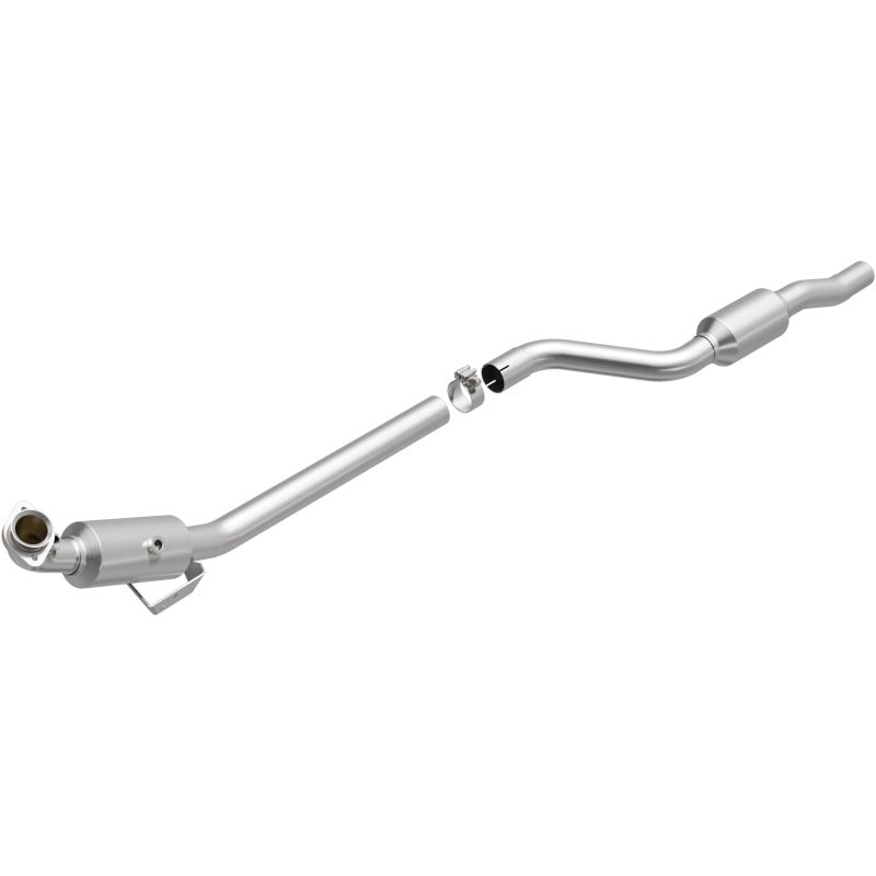 MagnaFlow Direct Fit Catalytic Converter 10-12 Mercedes-Benz GLK350 V6 3.5 OEM Underbody