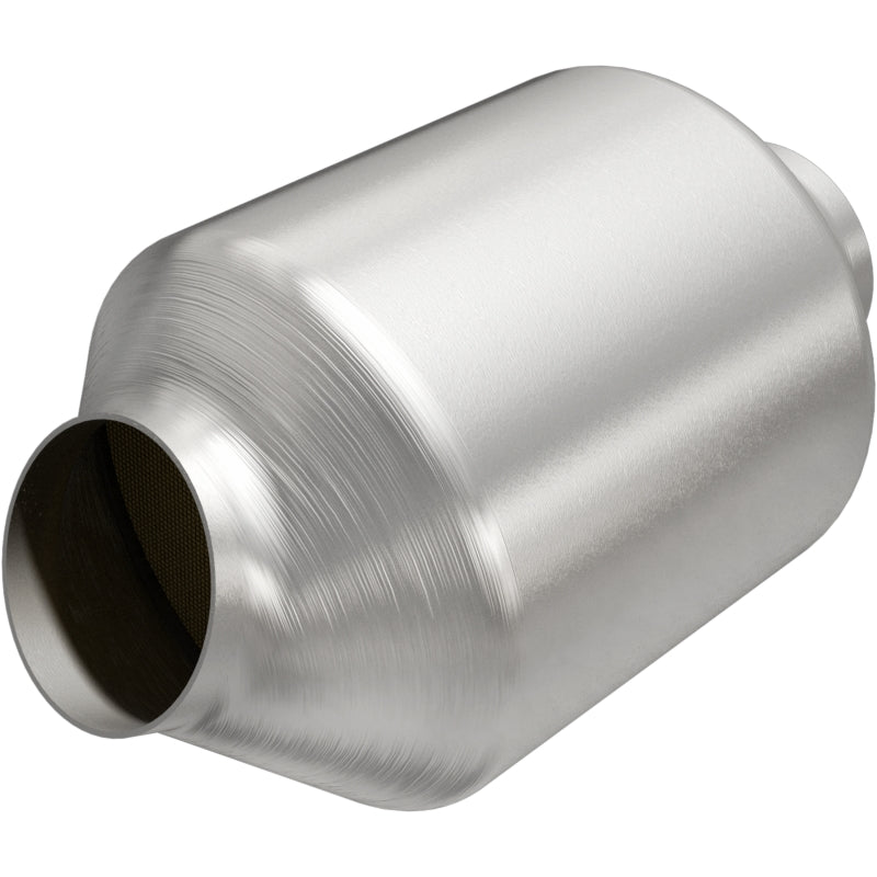 MagnaFlow Conv Uni CA 2.50in./2.50in. Straight/Angle Direct Fit Converter