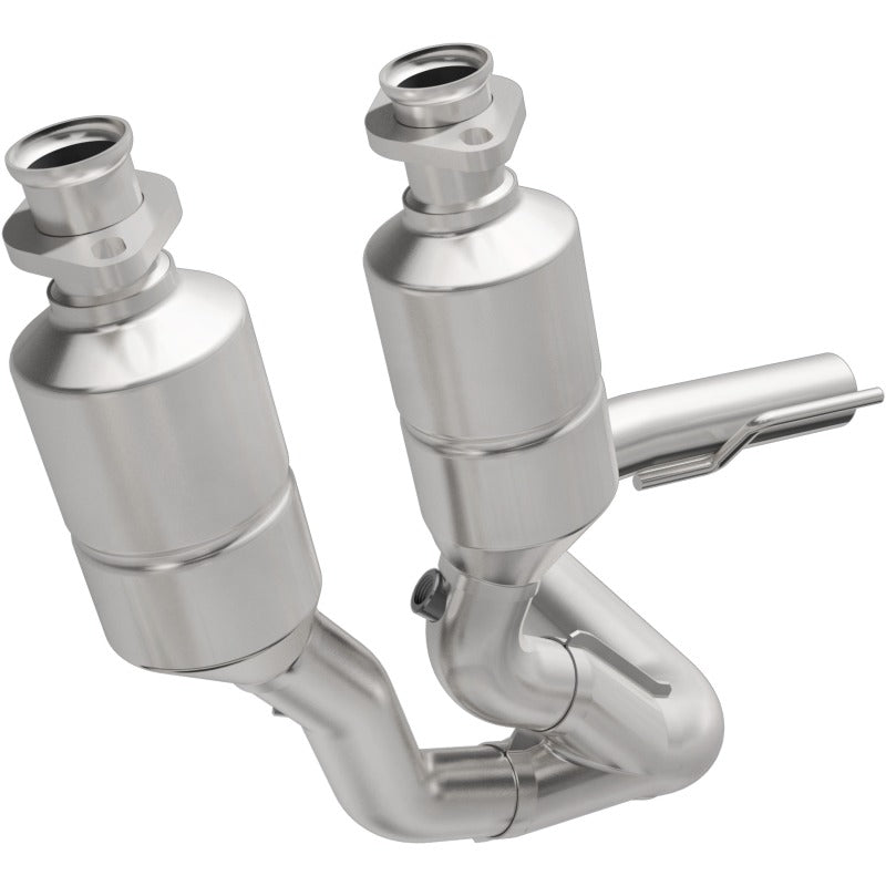 MagnaFlow Direct Fit Catalytic Converter 99-00 Grand Cherokee 4.0L