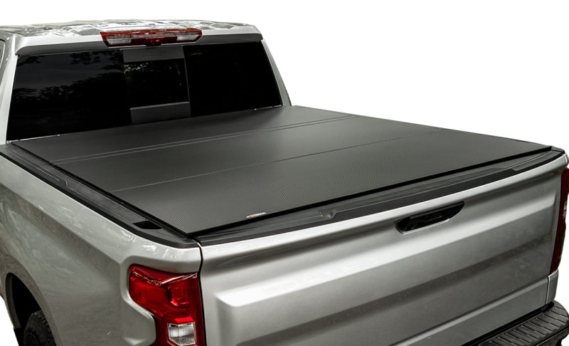 Access LOMAX 2024 Toyota Tacoma 5ft Bed Folding Hard Cover - Carbon Fiber