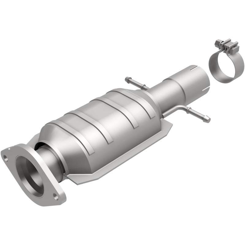 MagnaFlow Direct Fit Catalytic Converter 09-11 Chevy Malibu 3.6L
